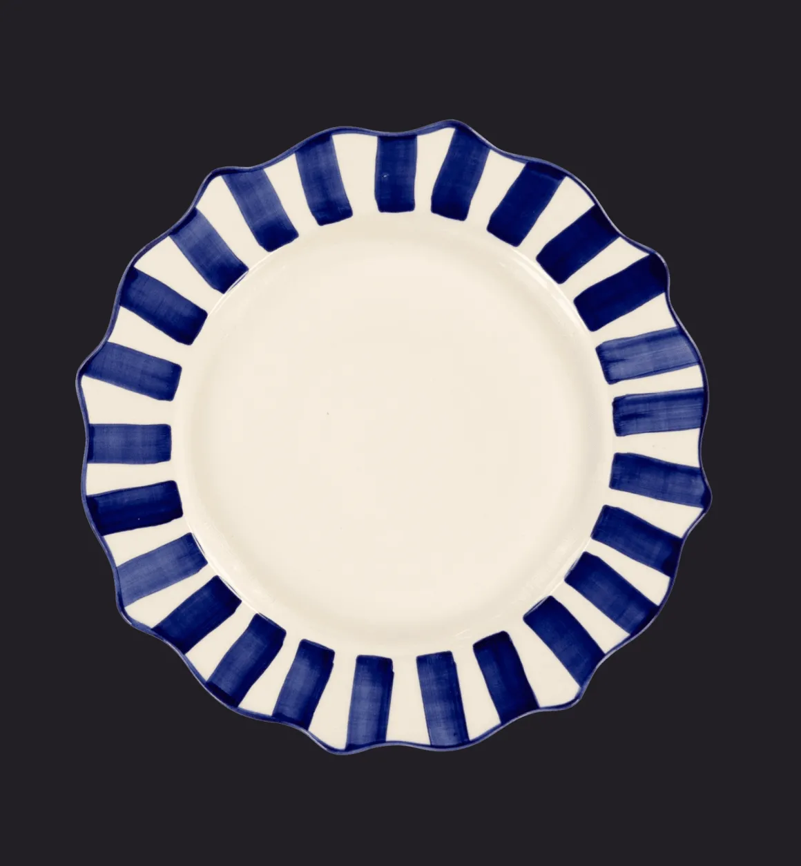 Anna + Nina - Home Servies | Blue Scalloped Dinner Plate