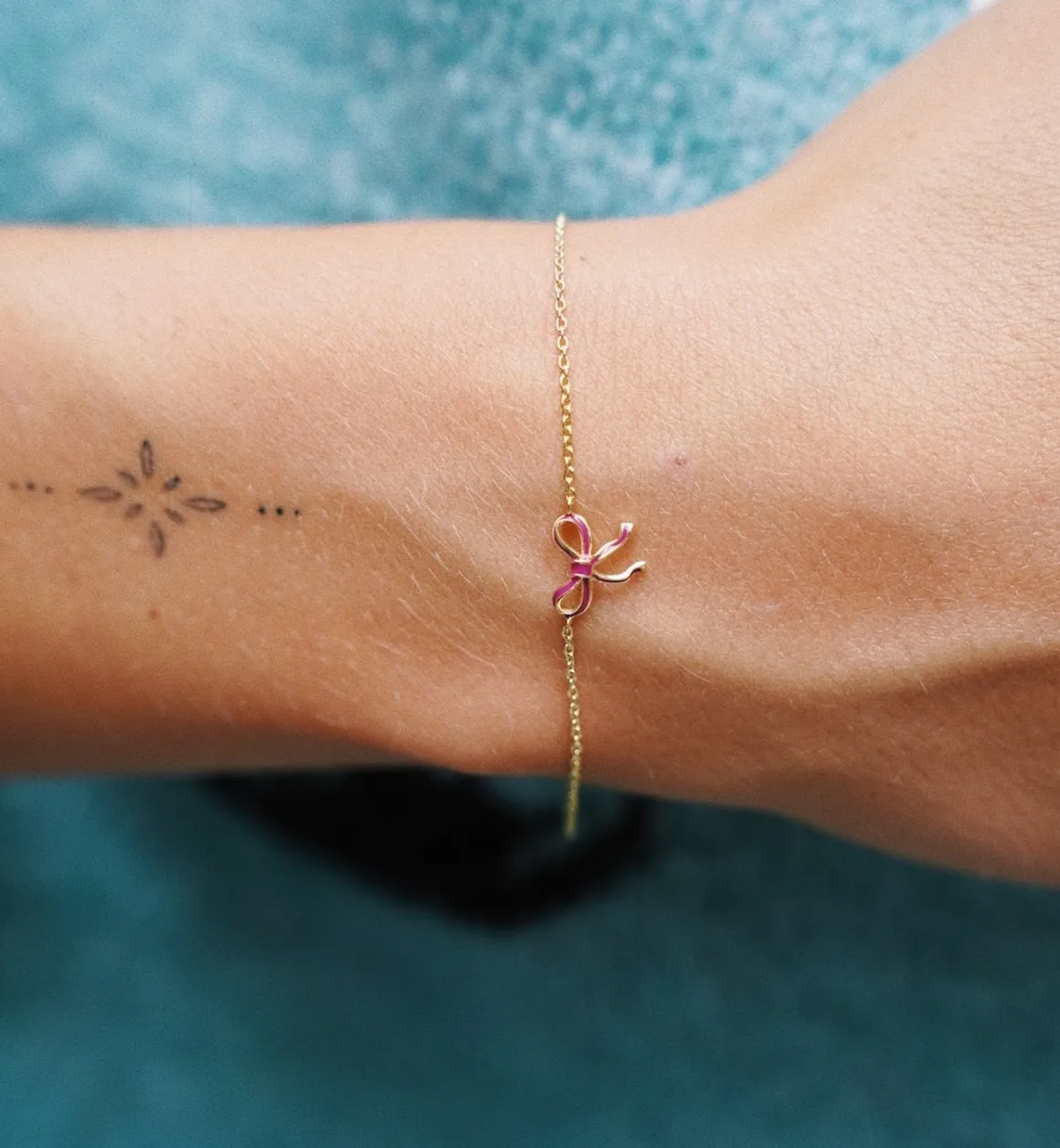 Anna + Nina ​Verguld | Voor Je Partner | Blush Ribbon Bracelet