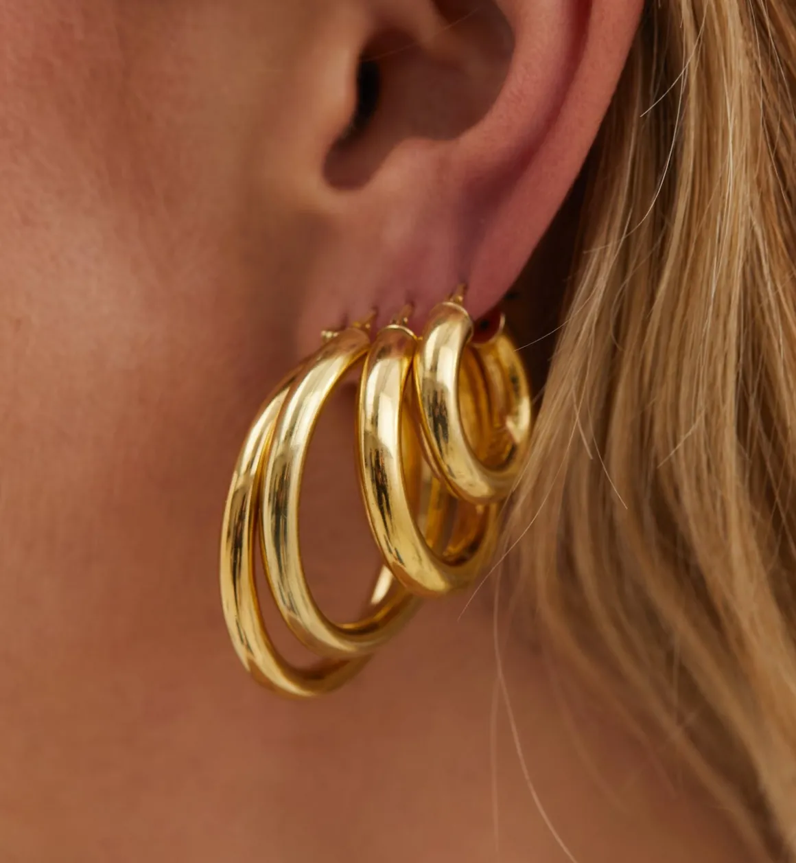 Anna + Nina ​Verguld | Zilver & Verzilverd | Classique Hoop Earrings