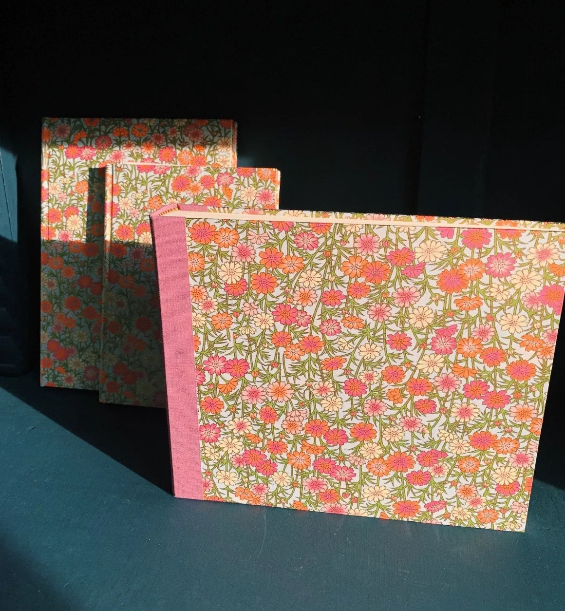 Esmie Boeken | Stationary | Joyful Pink Photo Album by