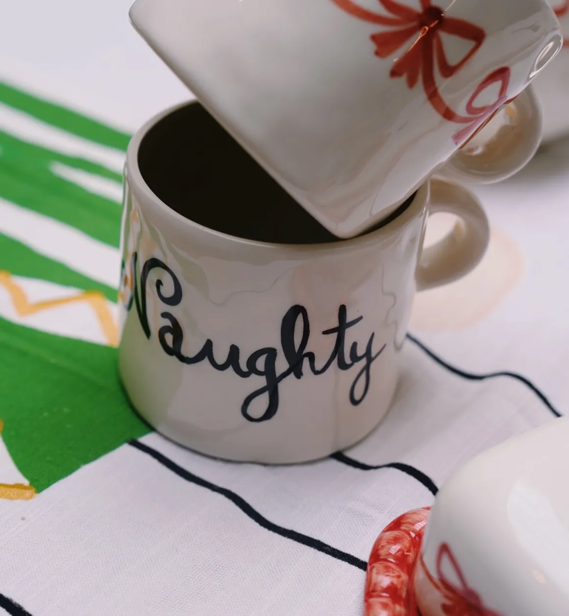 Anna + Nina - Home Servies | Mokken | Naughty & Nice Mug